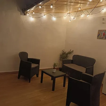 30house باليرمو